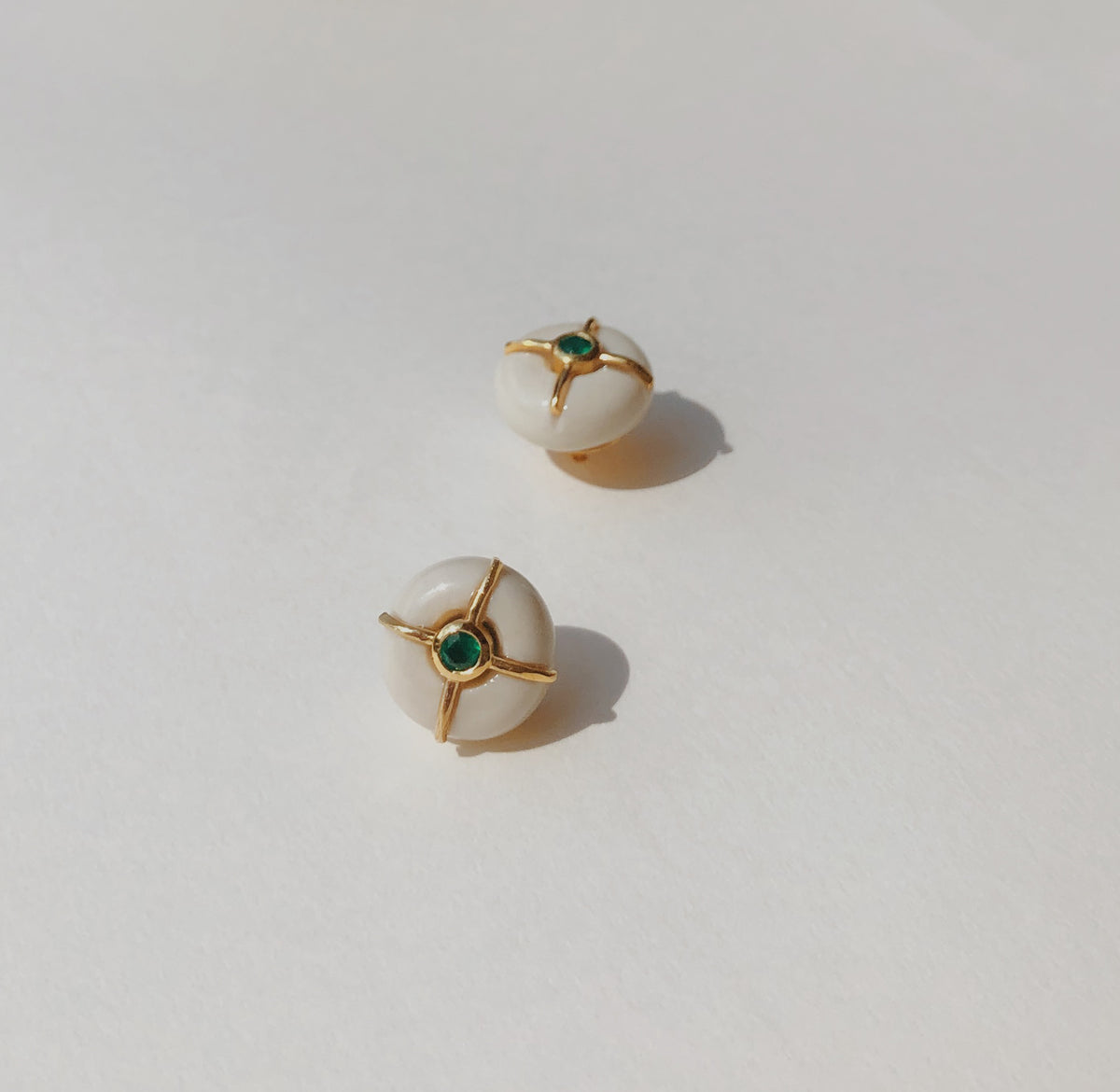 BRINCO ISHTAR ESMERALDA